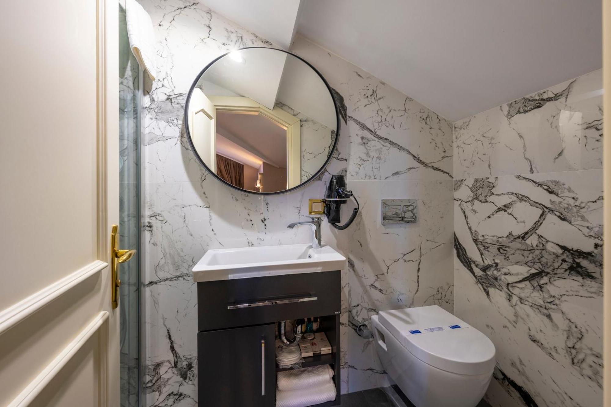Moonlight Elegance Boutique Hotels Istanboel Buitenkant foto
